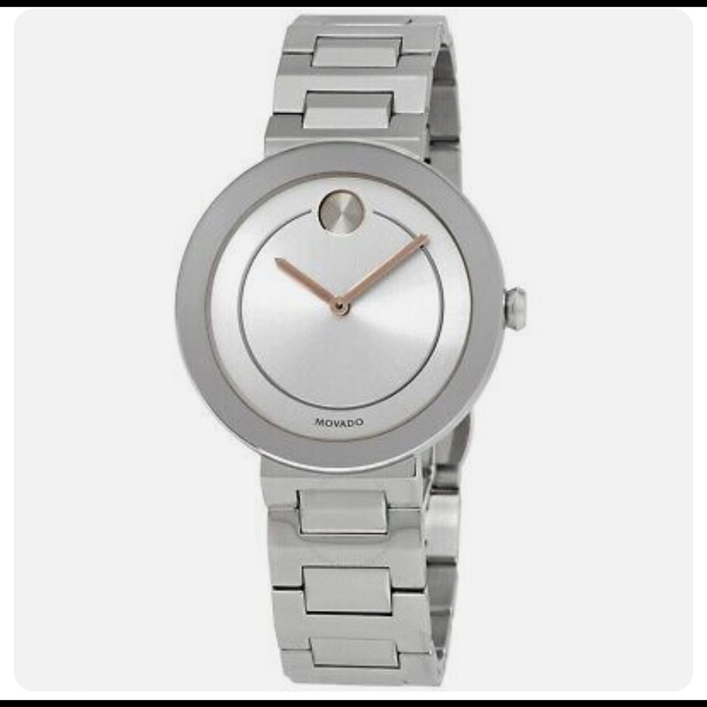 Movado BOLD Evolution 34 mm stainless steel case bracelet silver-toned dial